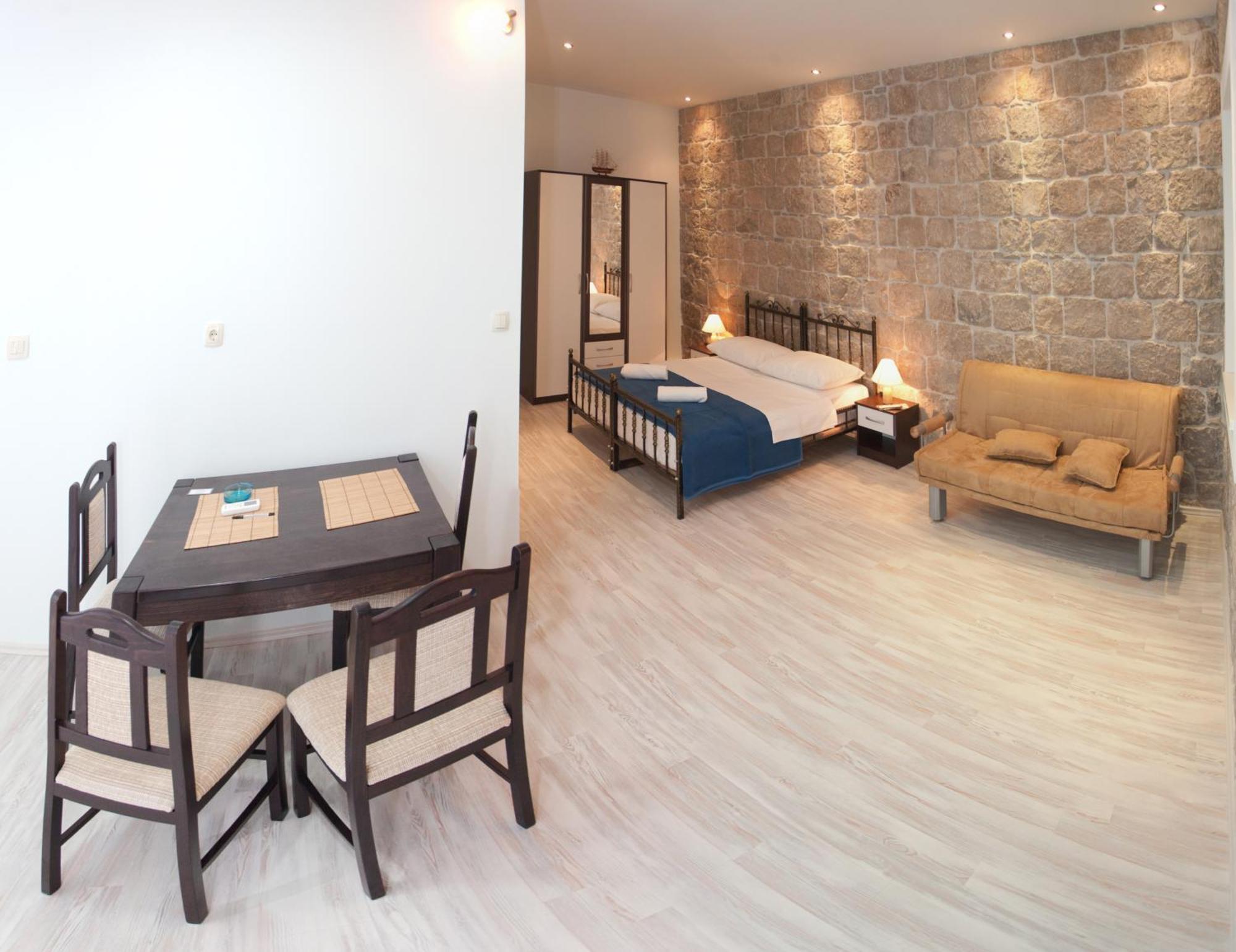 Apartments Galic Split Bagian luar foto
